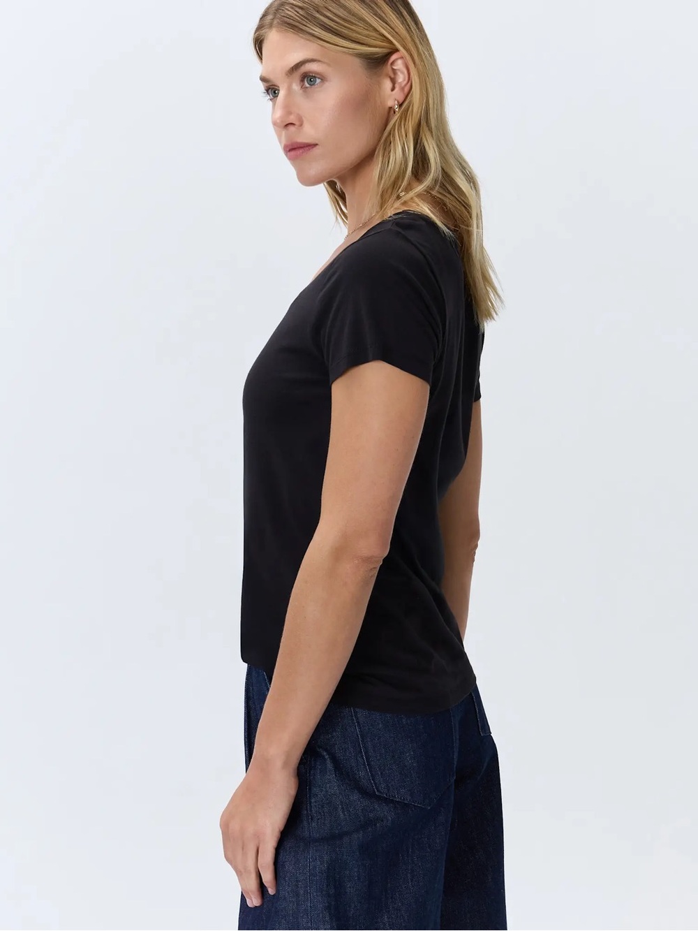 Quince - Cotton Modal Scoop Neck Tee - Picture 3 of 8
